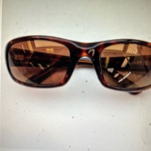 Maui Jim MJ103-10 Stingray Sunglasses 55/22 129 / 135 Made in Italy